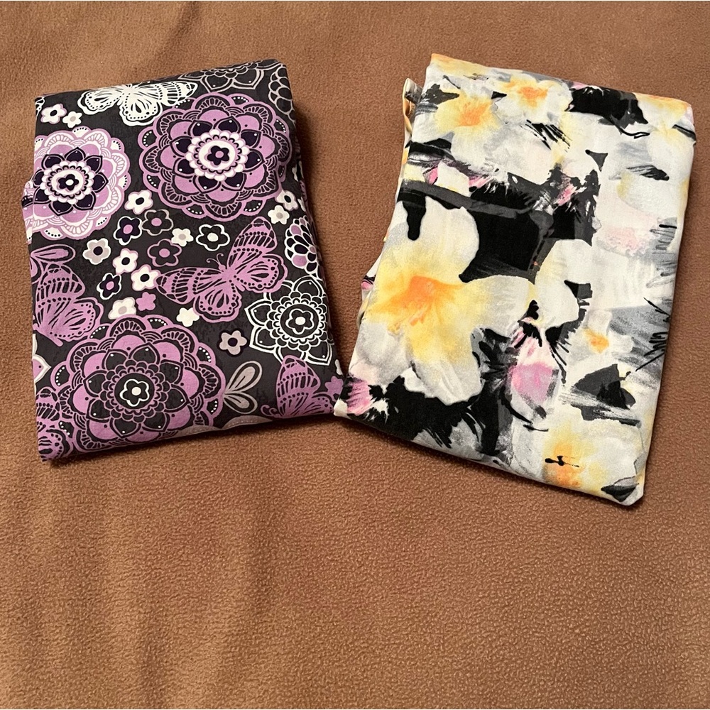 Scrubs Tops XL — read